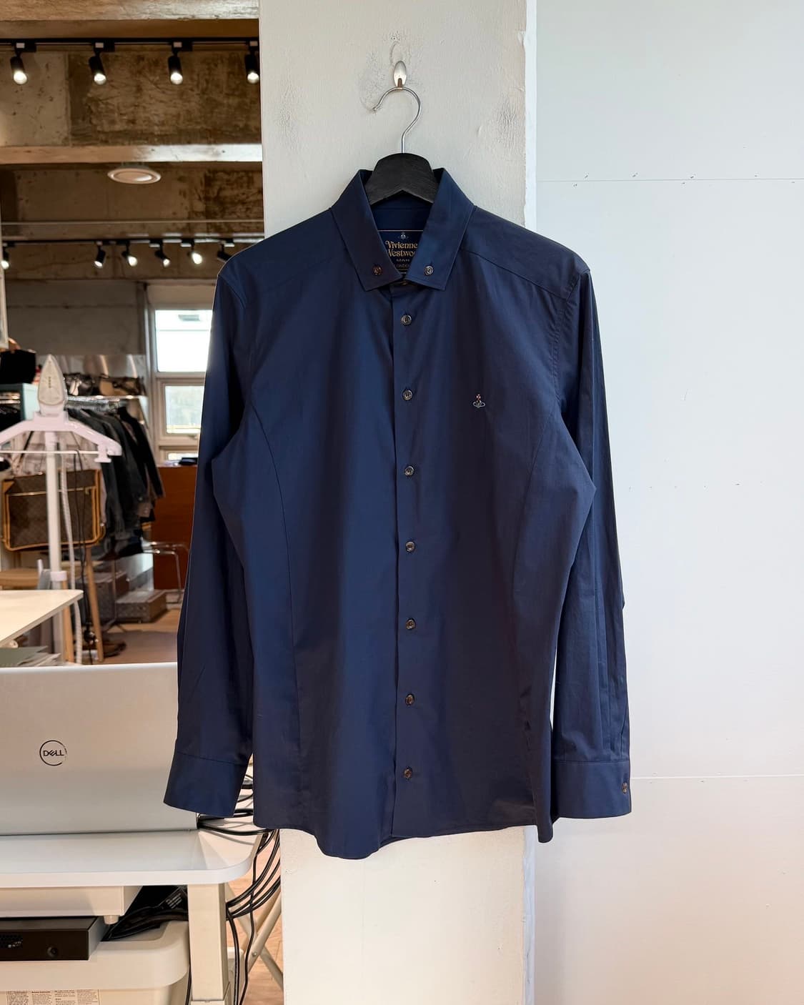 비비안 웨스트우드 맨 네이비 orb자수 셔츠  상품이미지2