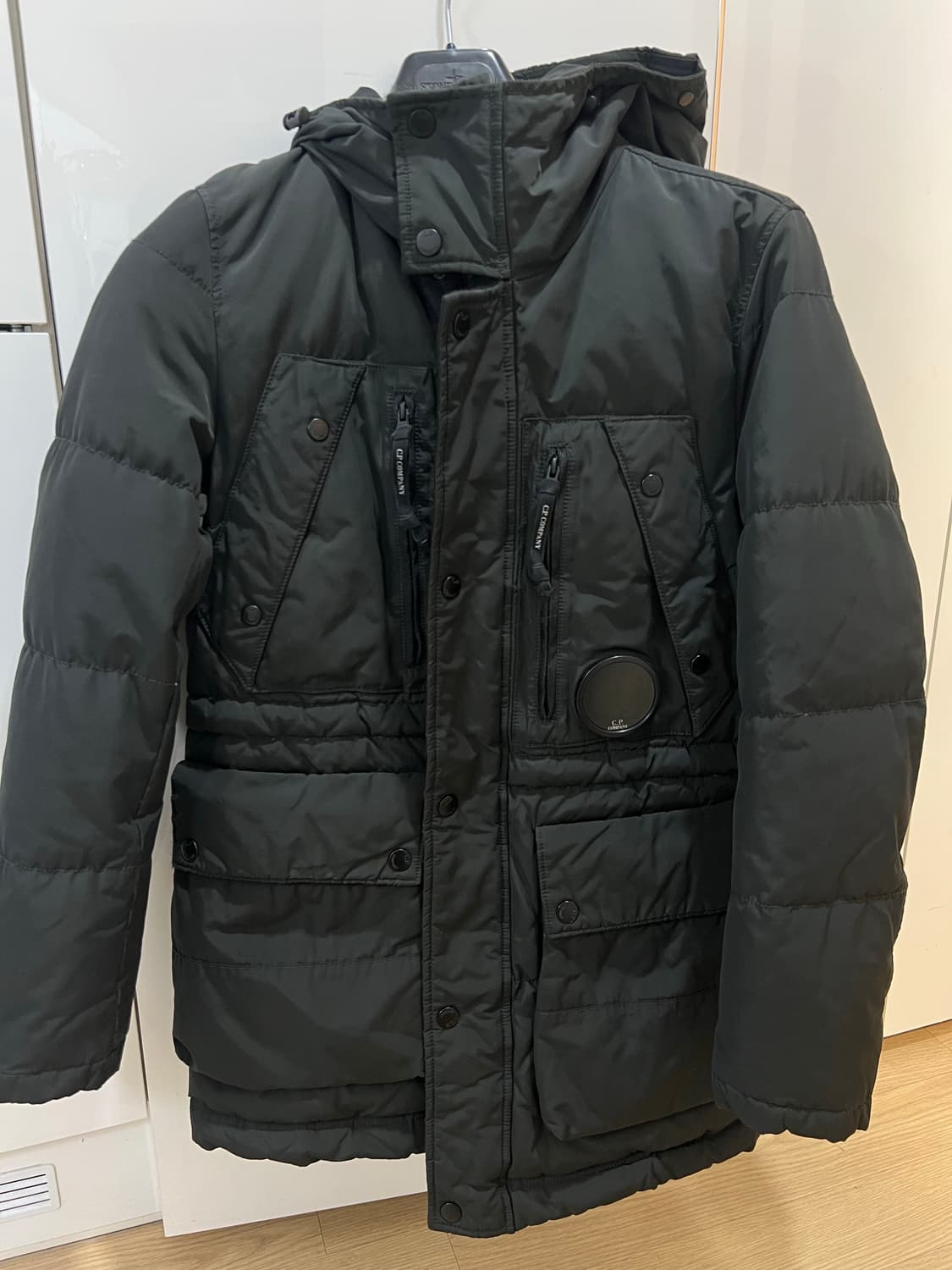 cp컴퍼니 덕다운 야상패딩 95-100 상품이미지1