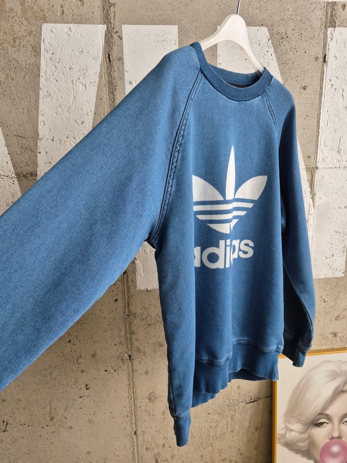 아디다스 빅로고 맨투맨 상품이미지3