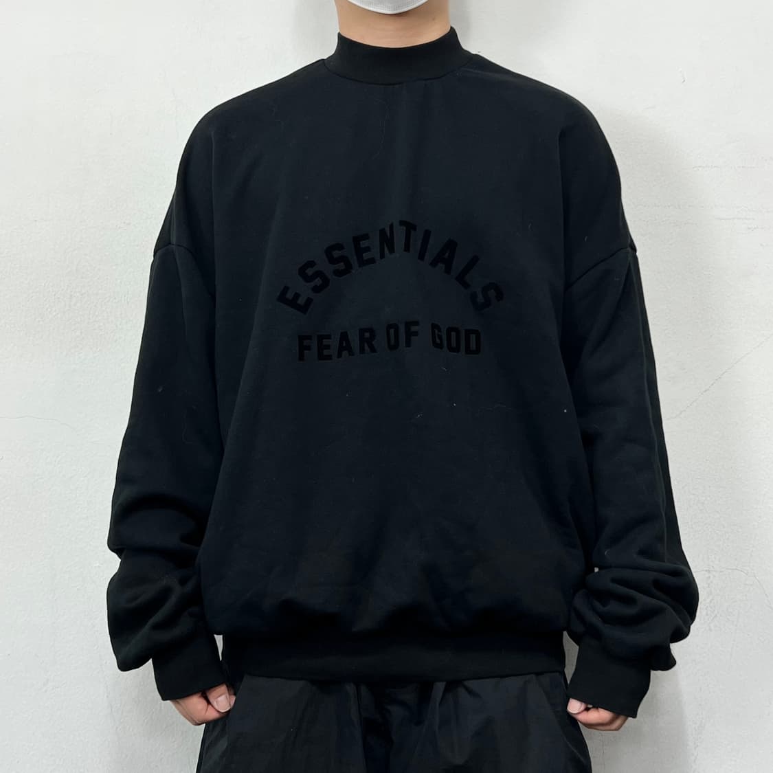 피어오브갓 에센셜 오버핏 모크넥 스웻 맨투맨 상품이미지2