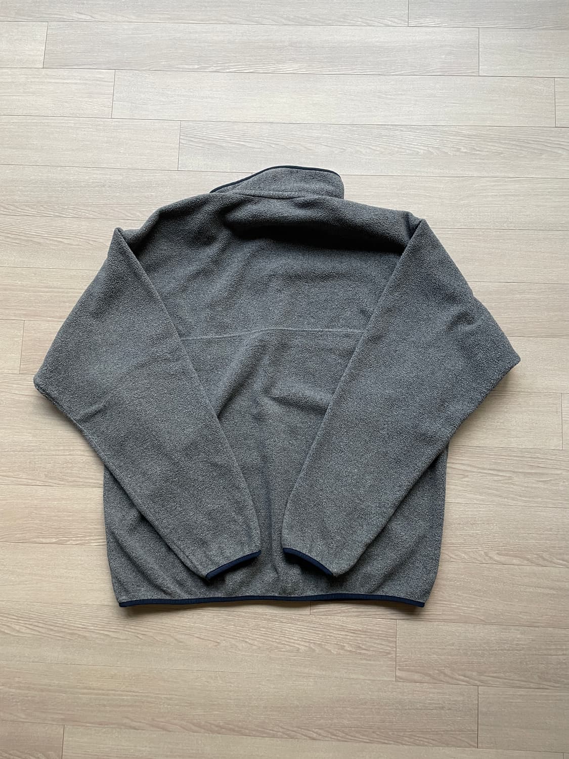 파타고니아 신칠라 니켈 네이비 그레이 플리스 patagonia 상품이미지2