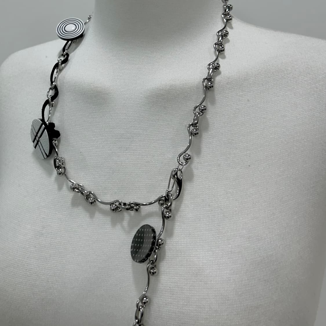 Black button layered necklace 상품이미지10