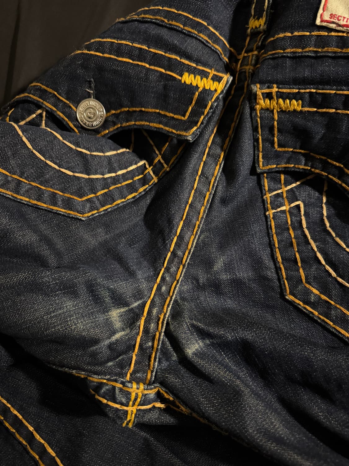 트루릴리전 조이 수퍼 티 부츠컷 데님 팬츠 상품이미지8