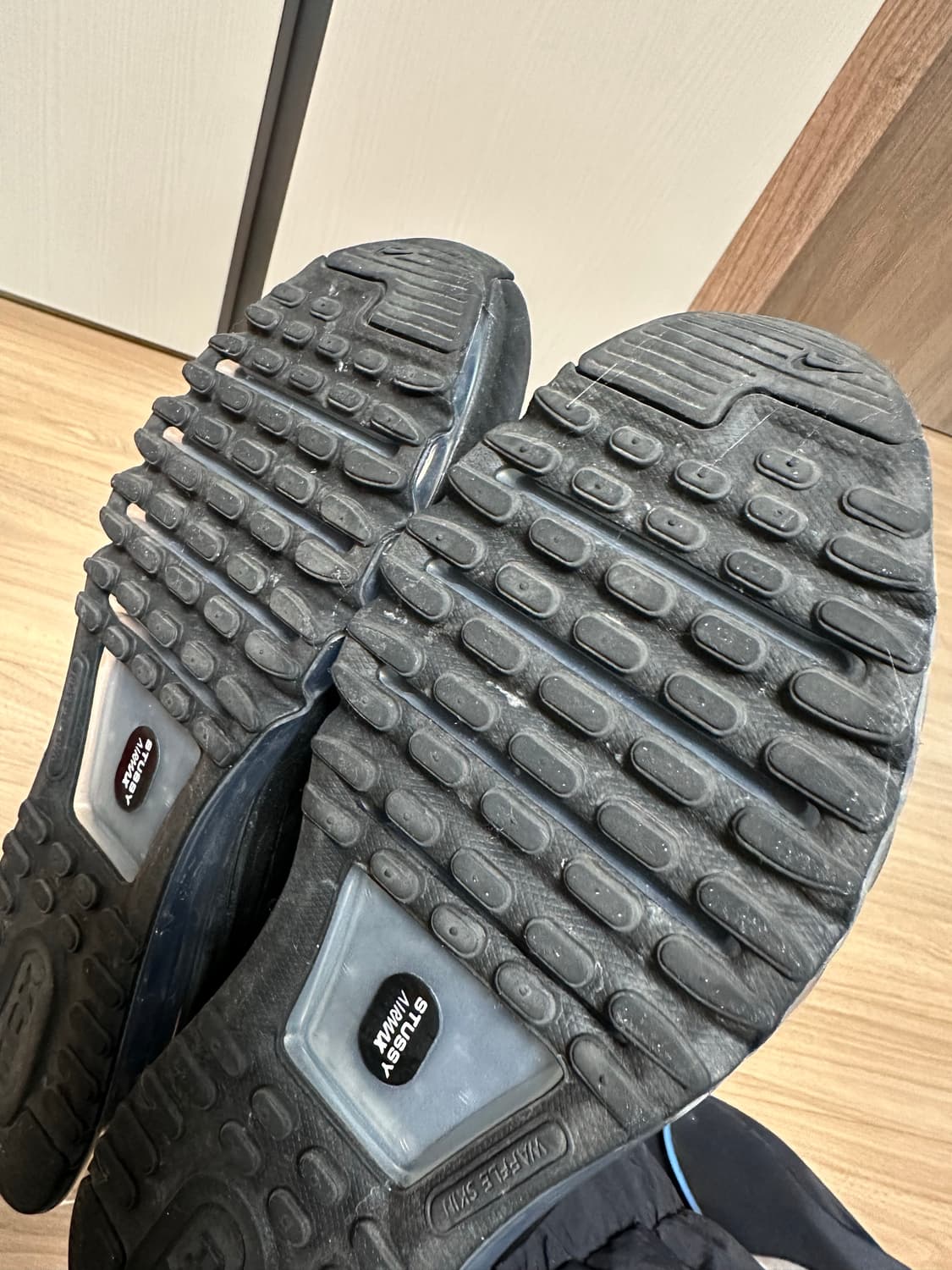 285 나이키 x 스투시 에어맥스 2013 블랙 상품이미지9