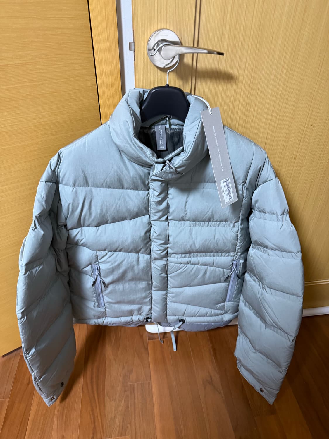 언어펙티드 레이어드 다운 세이지 블루 L사이즈 새상품 상품이미지1