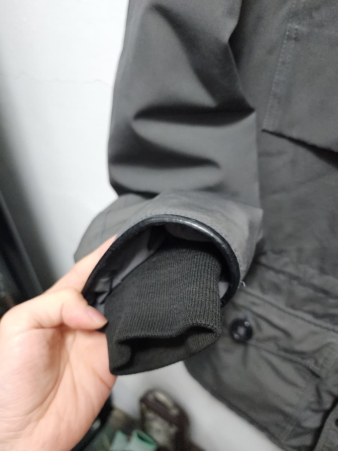 캐나다구스 가죽배색 밴프 전투용 파카 상품이미지4