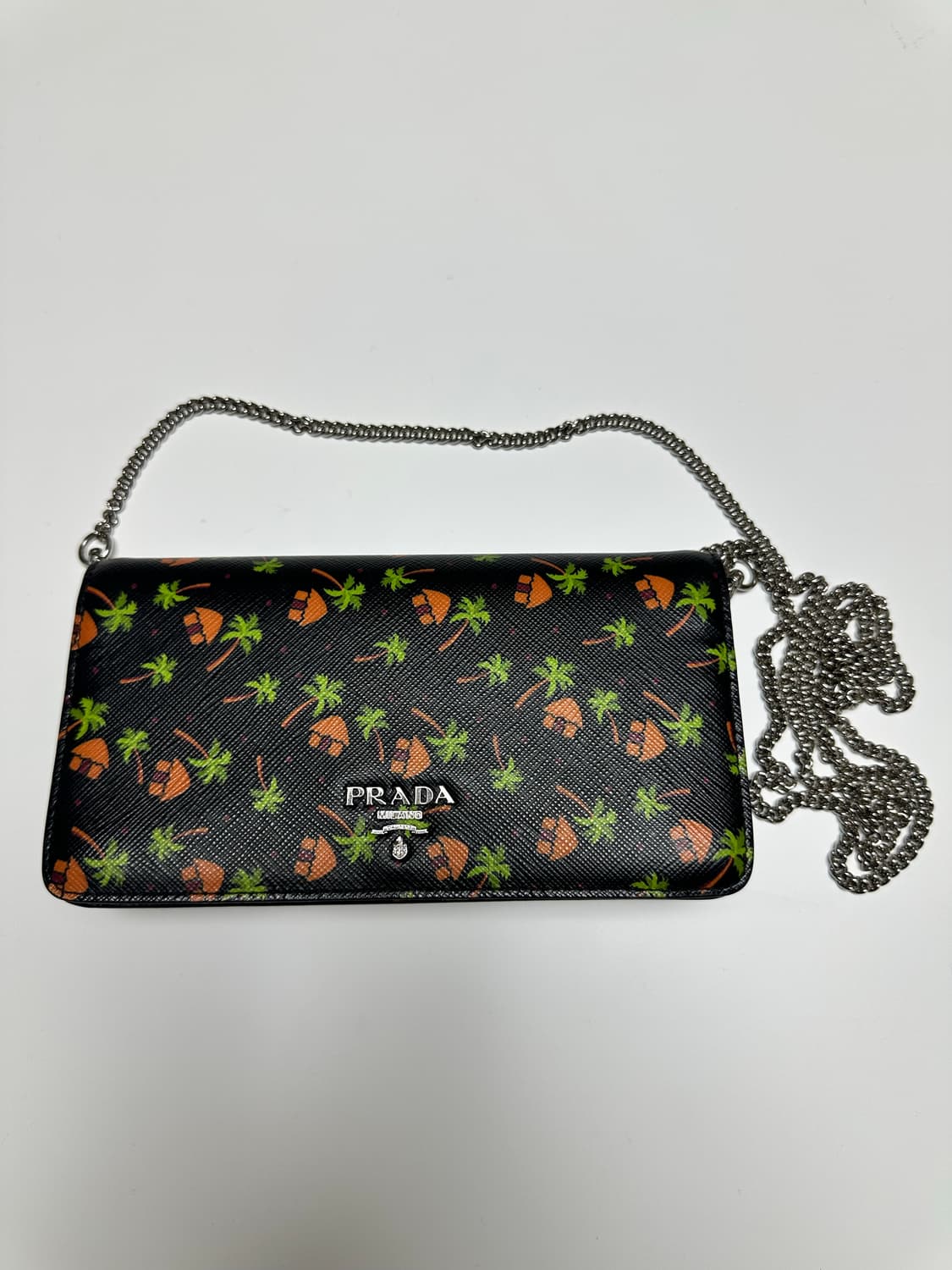 프라다 체인 월렛 블랙 야자수 패턴 상품이미지1