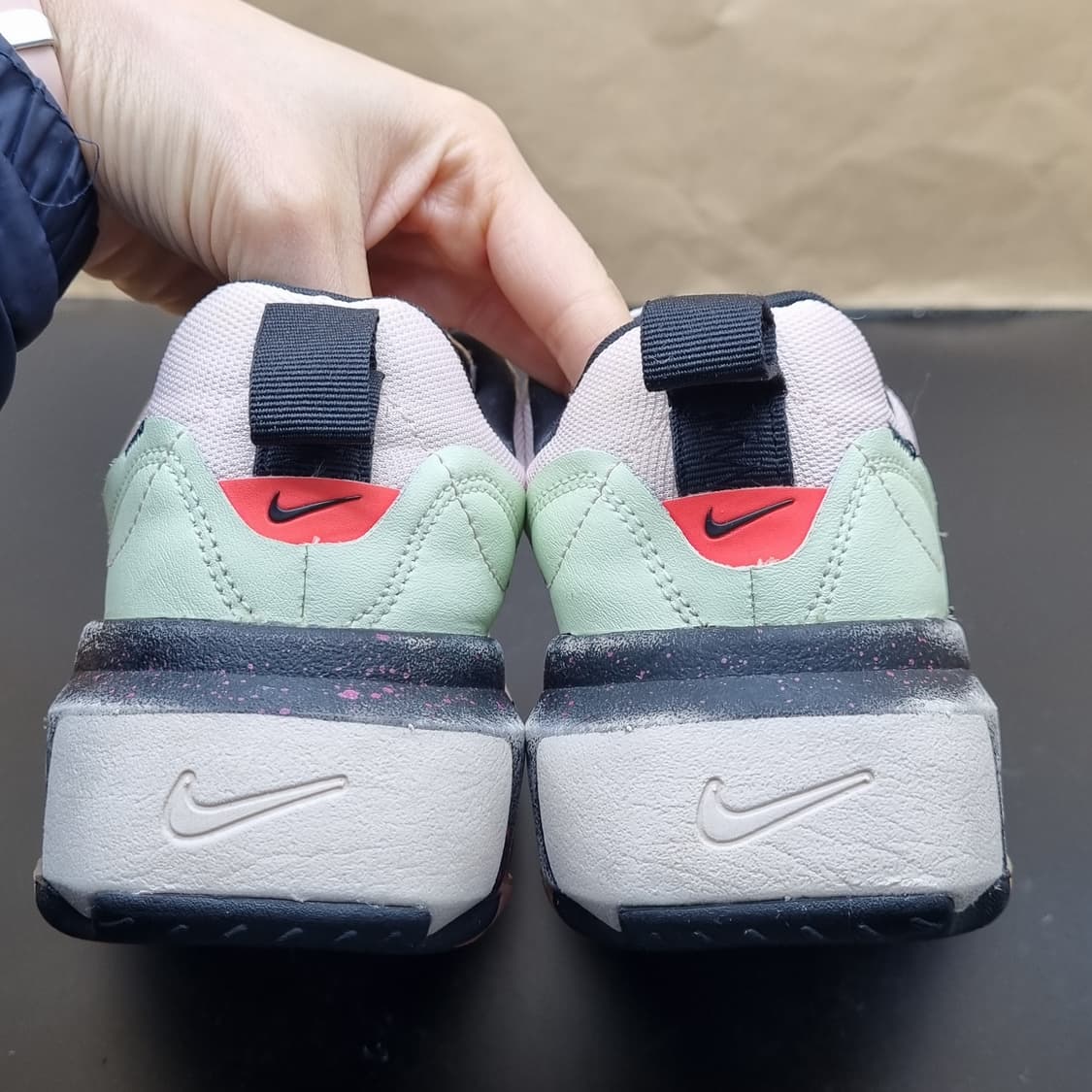 나이키 에어맥스 베로나 여성운동화230 상품이미지4