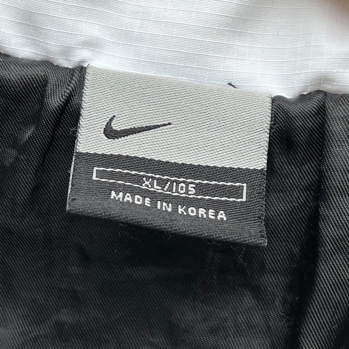 나이키 스우시 뉴챔프 화이트 립스탑 패딩 점퍼 상품이미지8