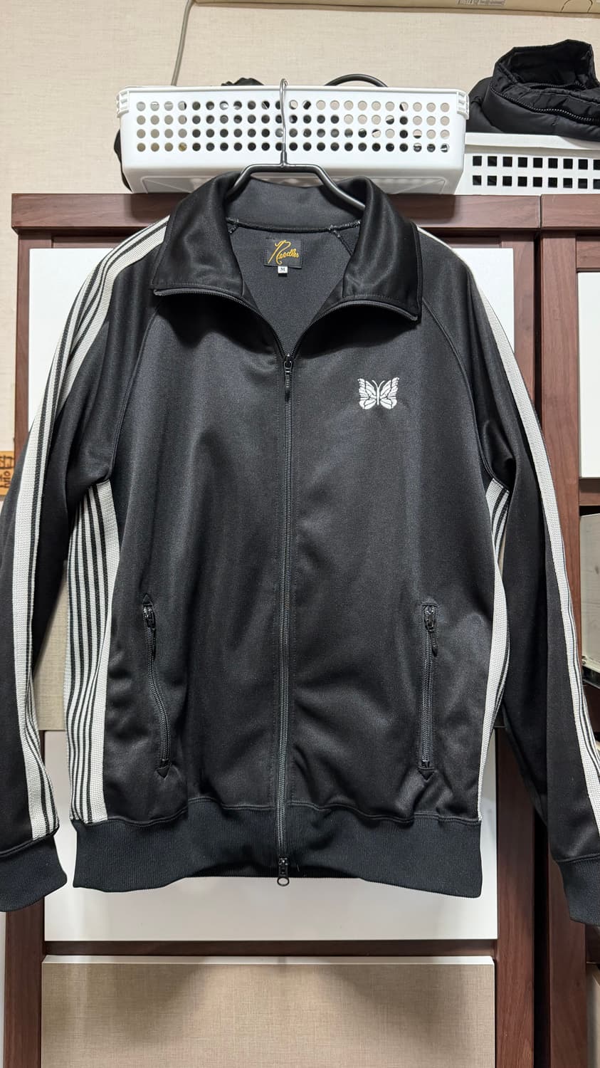 니들스 LHP 트랙 자켓 스무스 블랙 (M) 상품이미지1