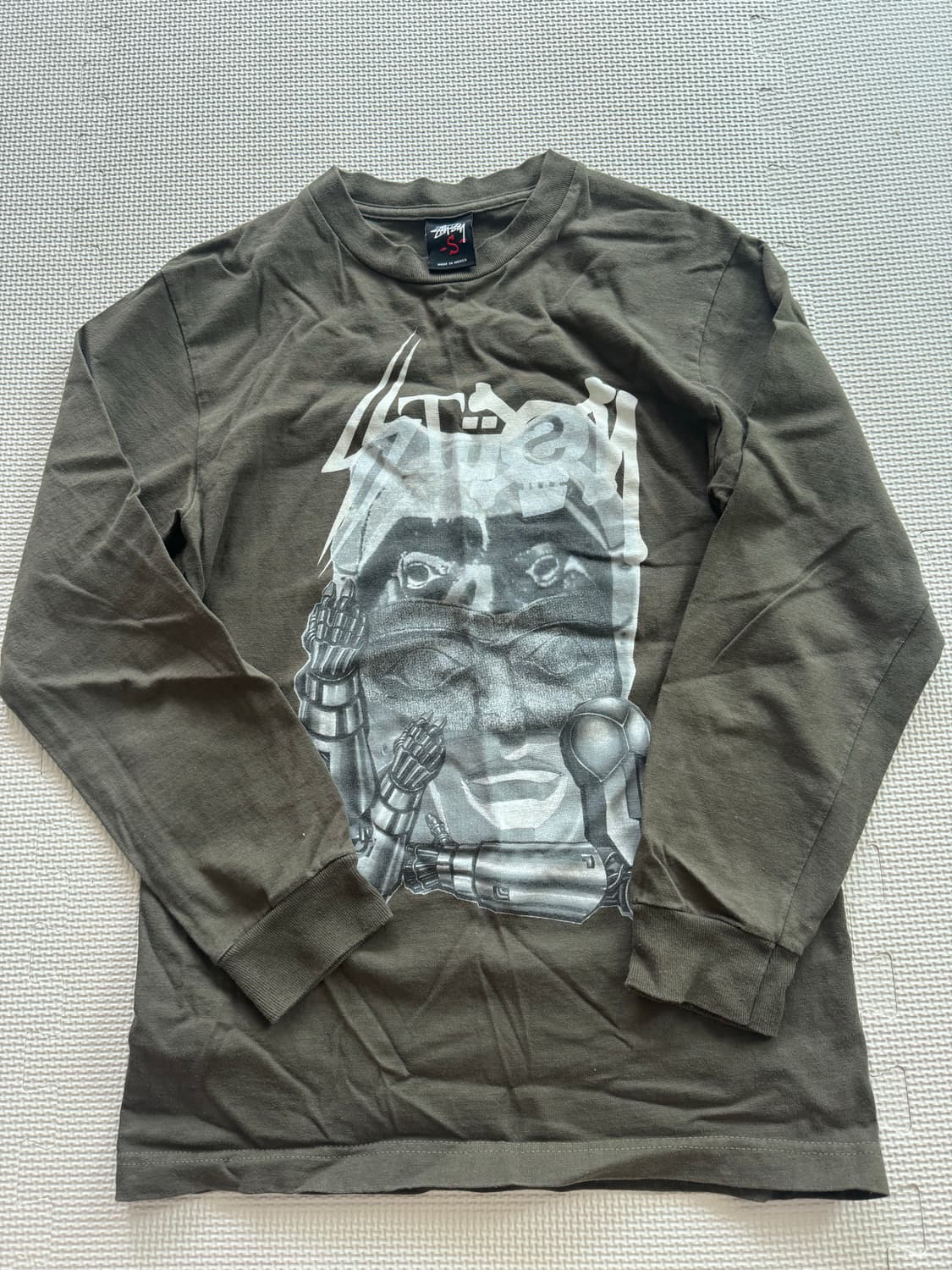 스투시 긴팔 티셔츠 팝니다. 상품이미지2