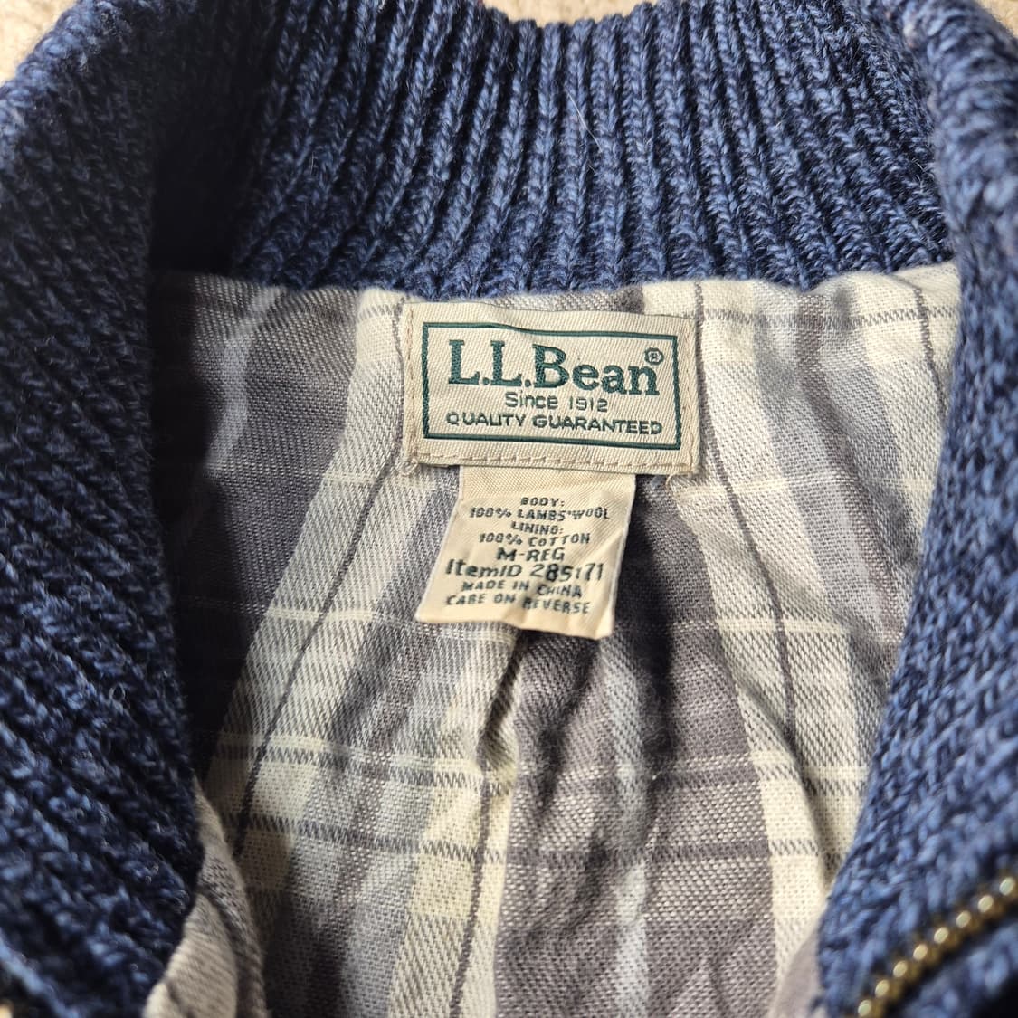 엘엘빈 니트 짚업

 상품이미지4