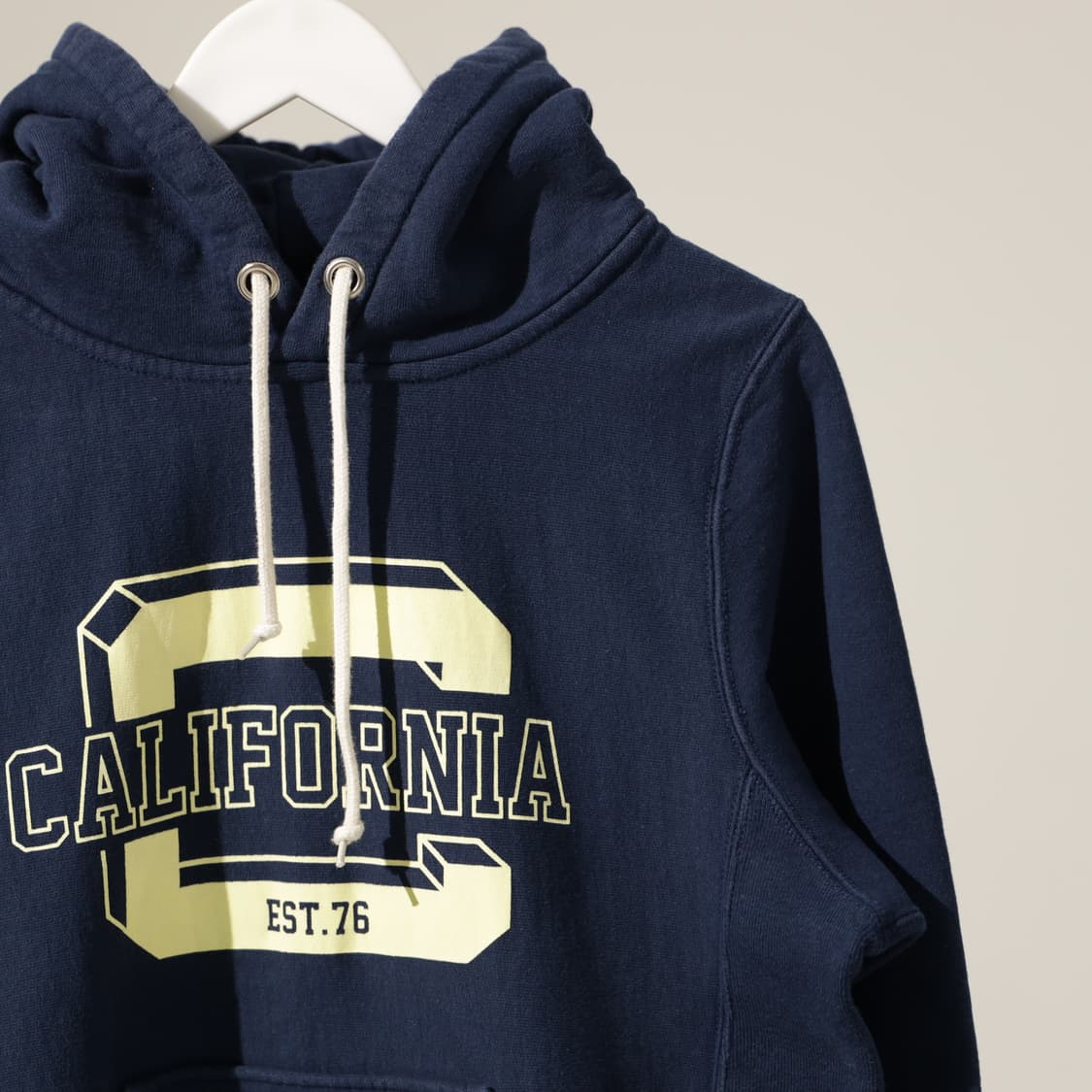 빔즈 리버스위브 그래픽 후드 스웻 상품이미지1