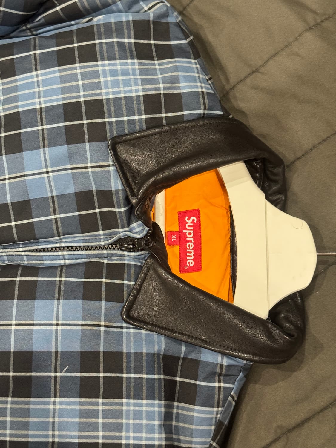 슈프림 체크 패딩 상품이미지2