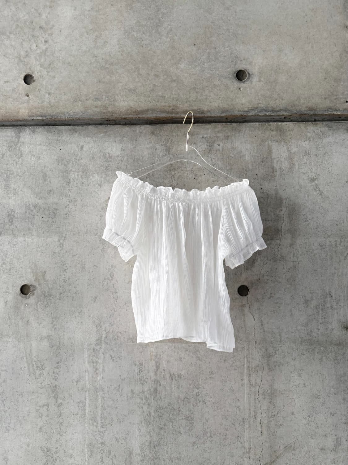 kyeo shirring blouse 셔링 블라우스 화이트 상품이미지1