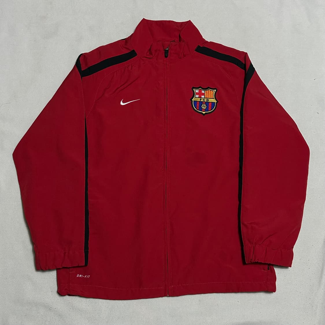 XL 나이키 바르셀로나 레드 트랙탑 상품이미지2