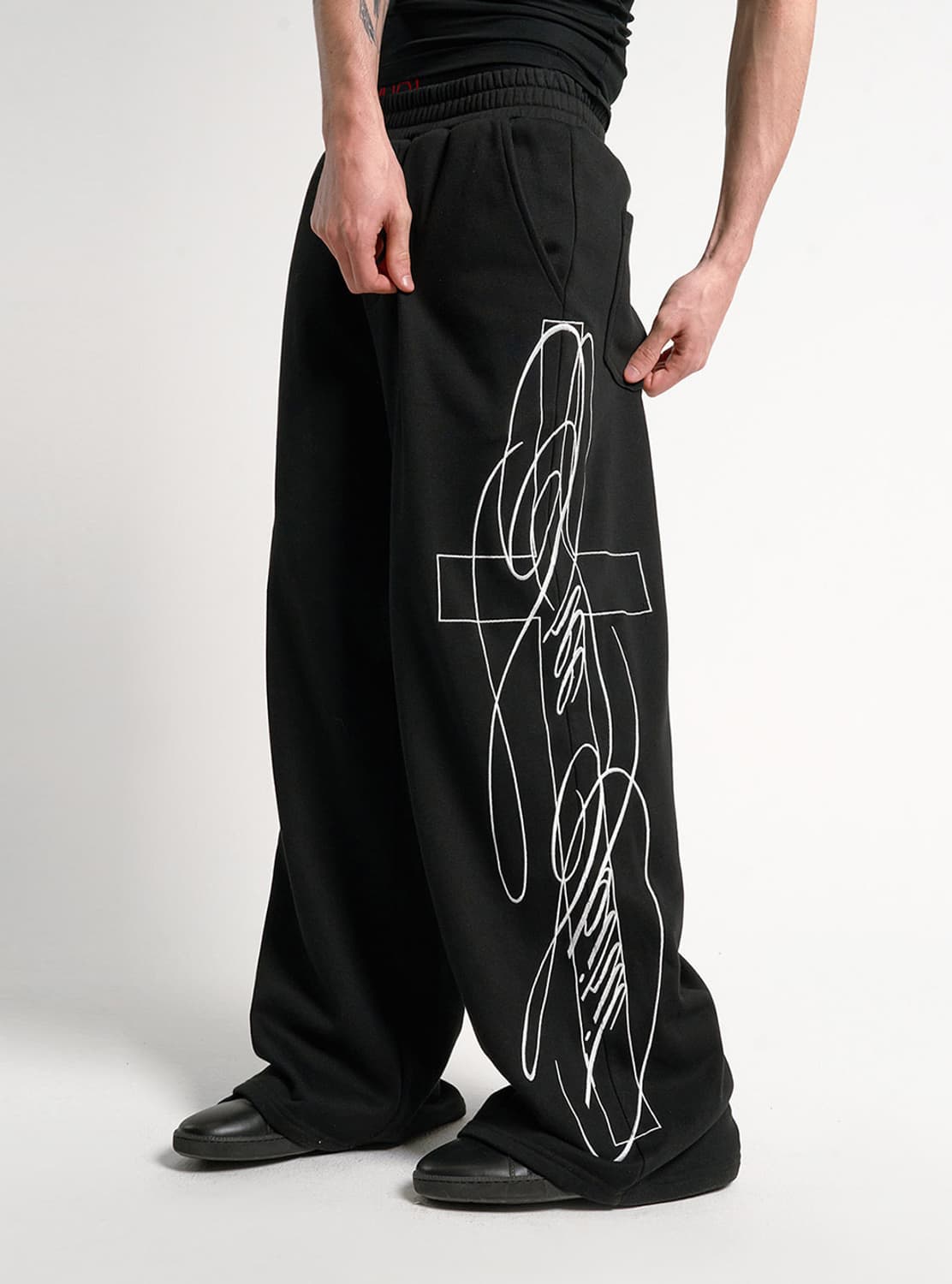 Cross Embroidery Wide Sweatpants 상품이미지2