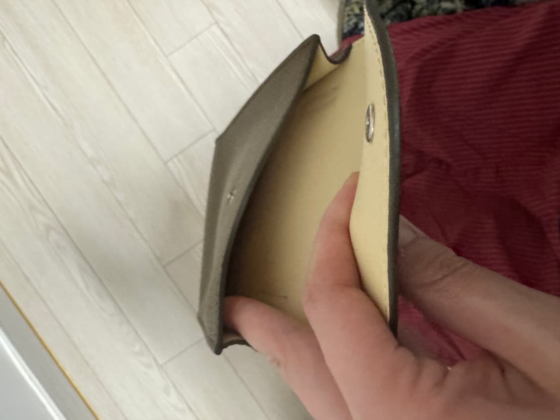 르메르 엔벨롭 스트랩 크로스백 올리브 그린 상품이미지6