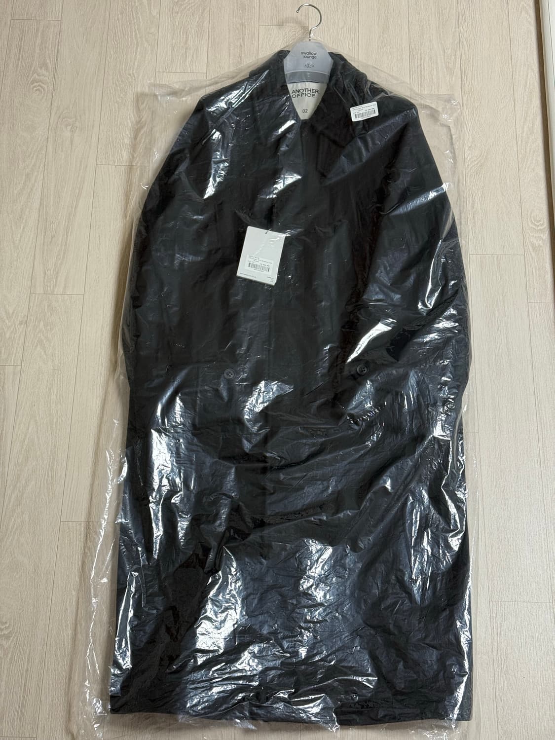 어나더오피스 24aw 보이저 볼드 발마칸 코트 블랙 새상품 상품이미지3