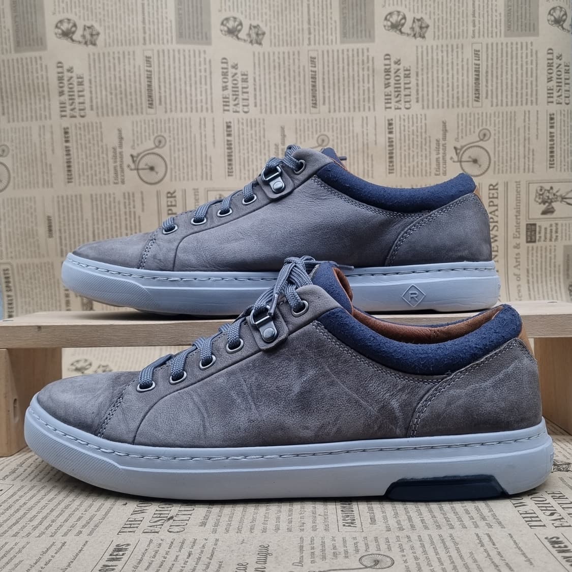 락포트 펄스테크 남성캐주얼스니커즈270 상품이미지1