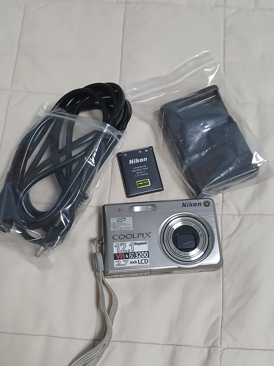 니콘 쿨픽스 s700 상품이미지1