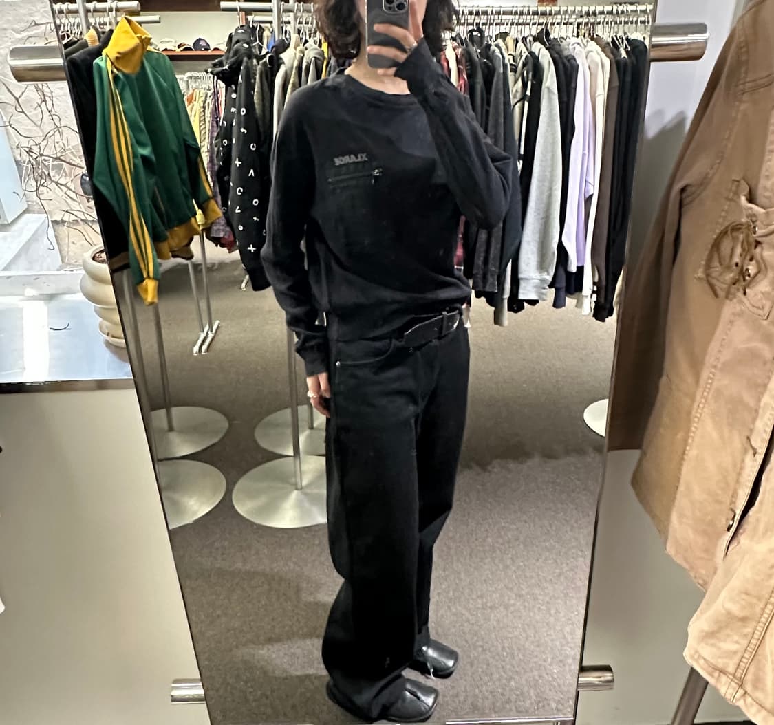 S)XLARGE vintage 포켓 지퍼 디테일 블랙 맨투맨 상품이미지1