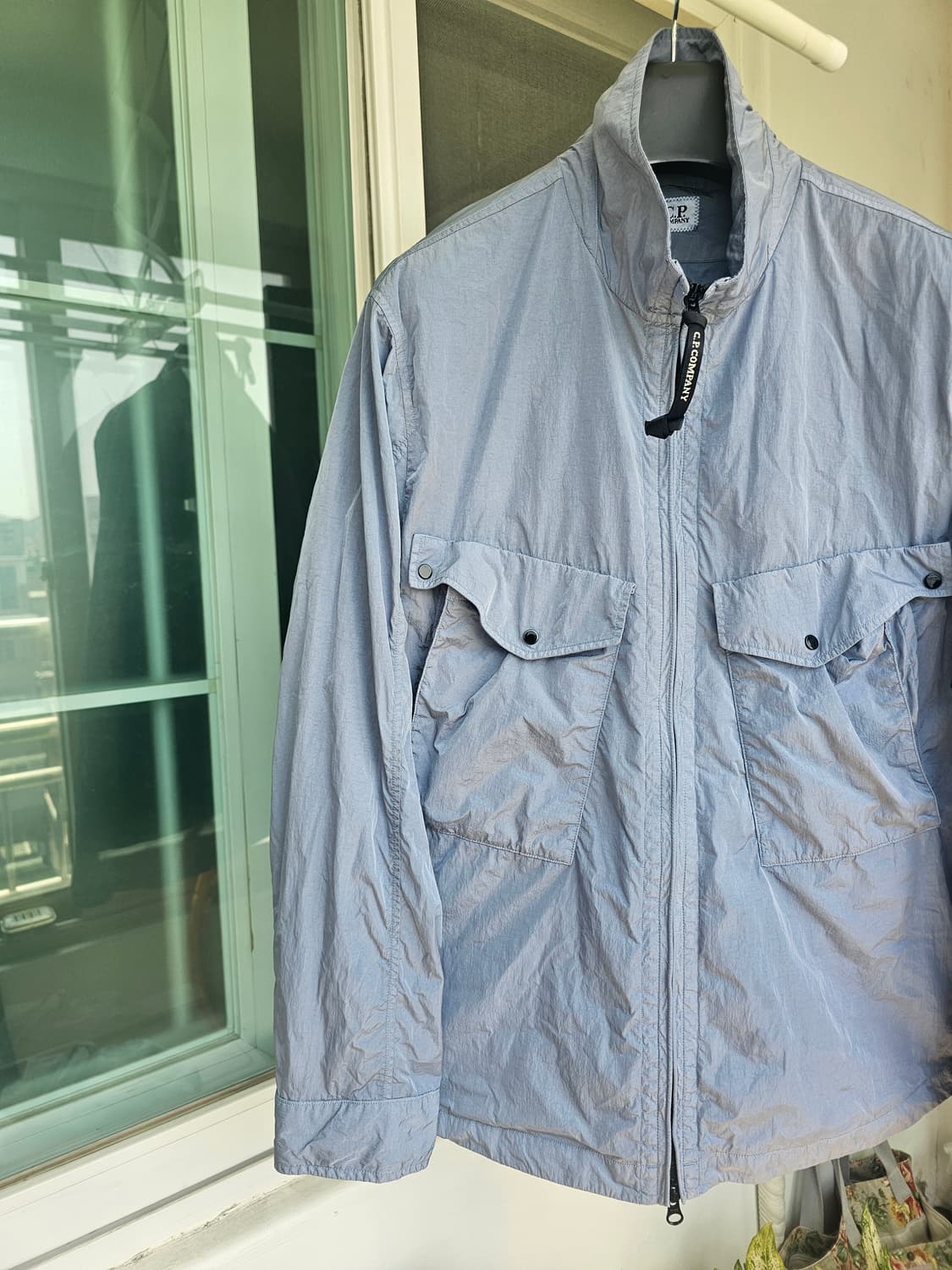 105사이즈)씨피컴퍼니 나일론 자켓 팔아요 cp 컴퍼니 xl 상품이미지2