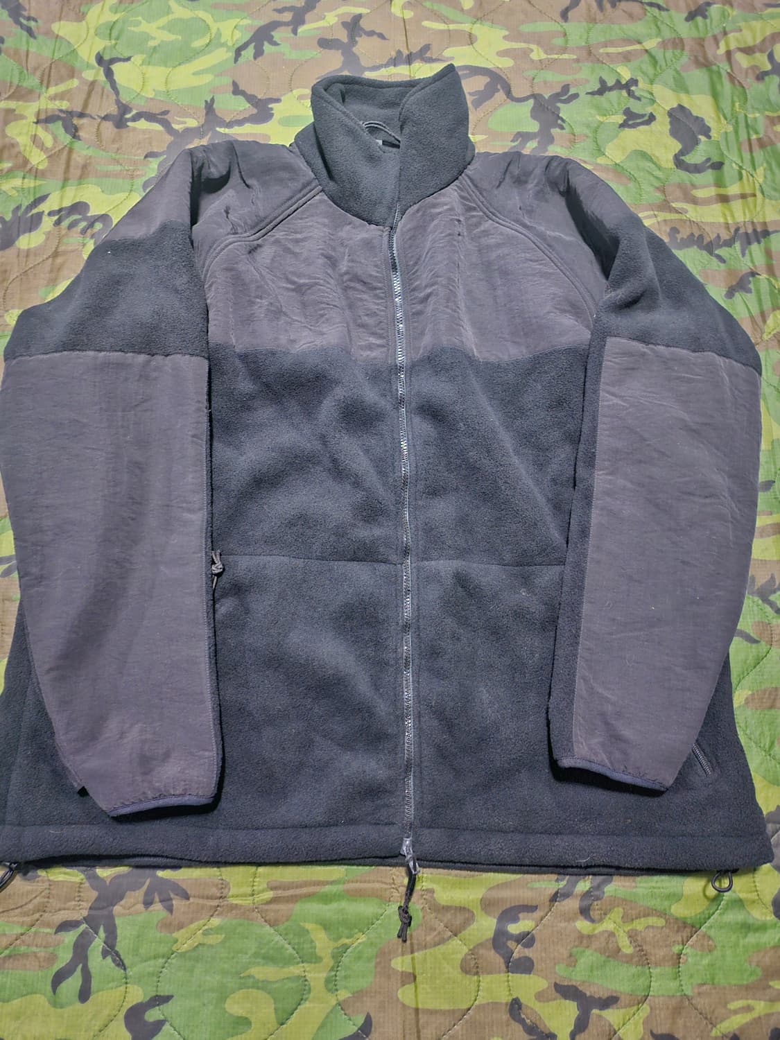 미군오리지날 300폴라텍 미사용신품 XL 상품이미지1