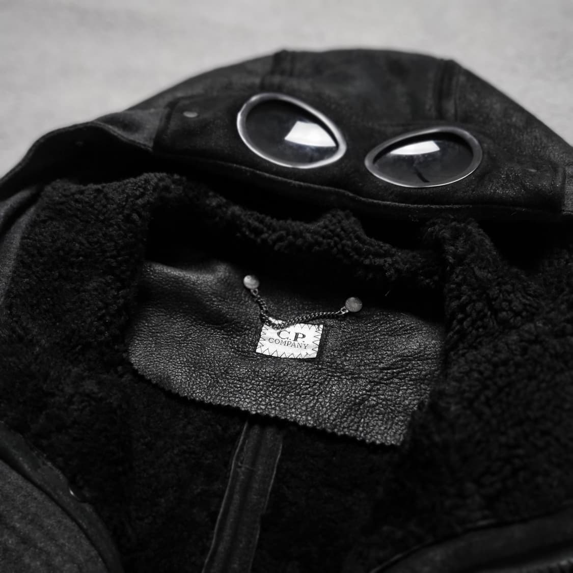 Cp컴퍼니 양가죽 고글 무스탕 상품이미지7