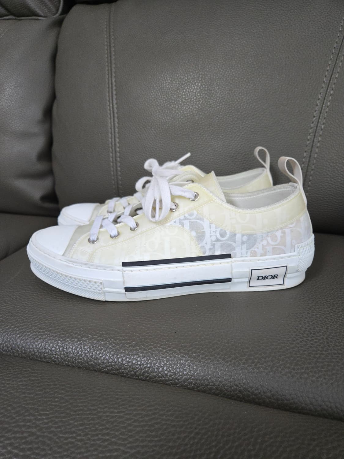 디올 b23 오블리크 스니커즈 로우 화이트 41 (260) 상품이미지1