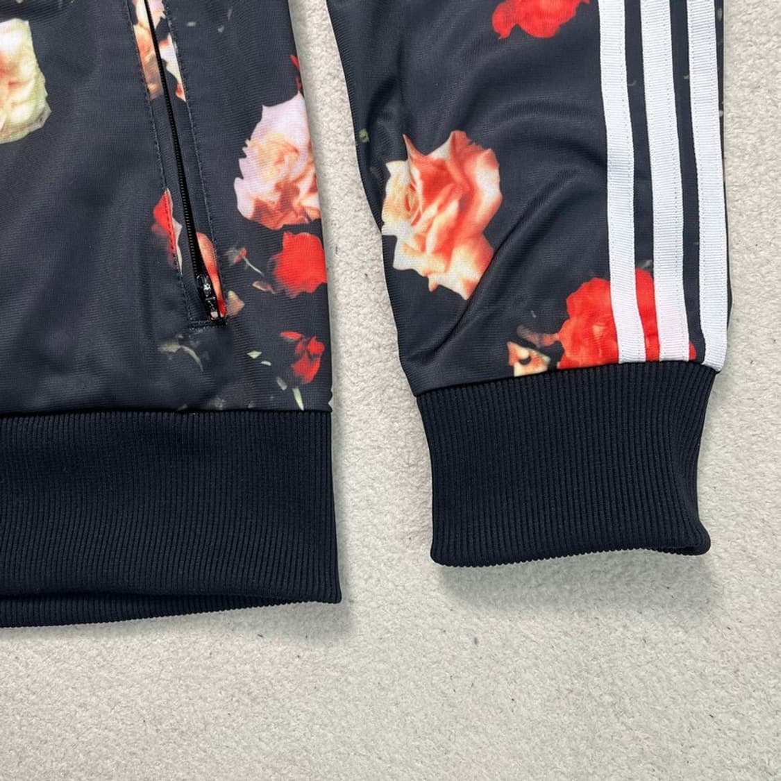 ADIDAS 파이어버드 로즈 플라워 트랙탑 M 상품이미지4