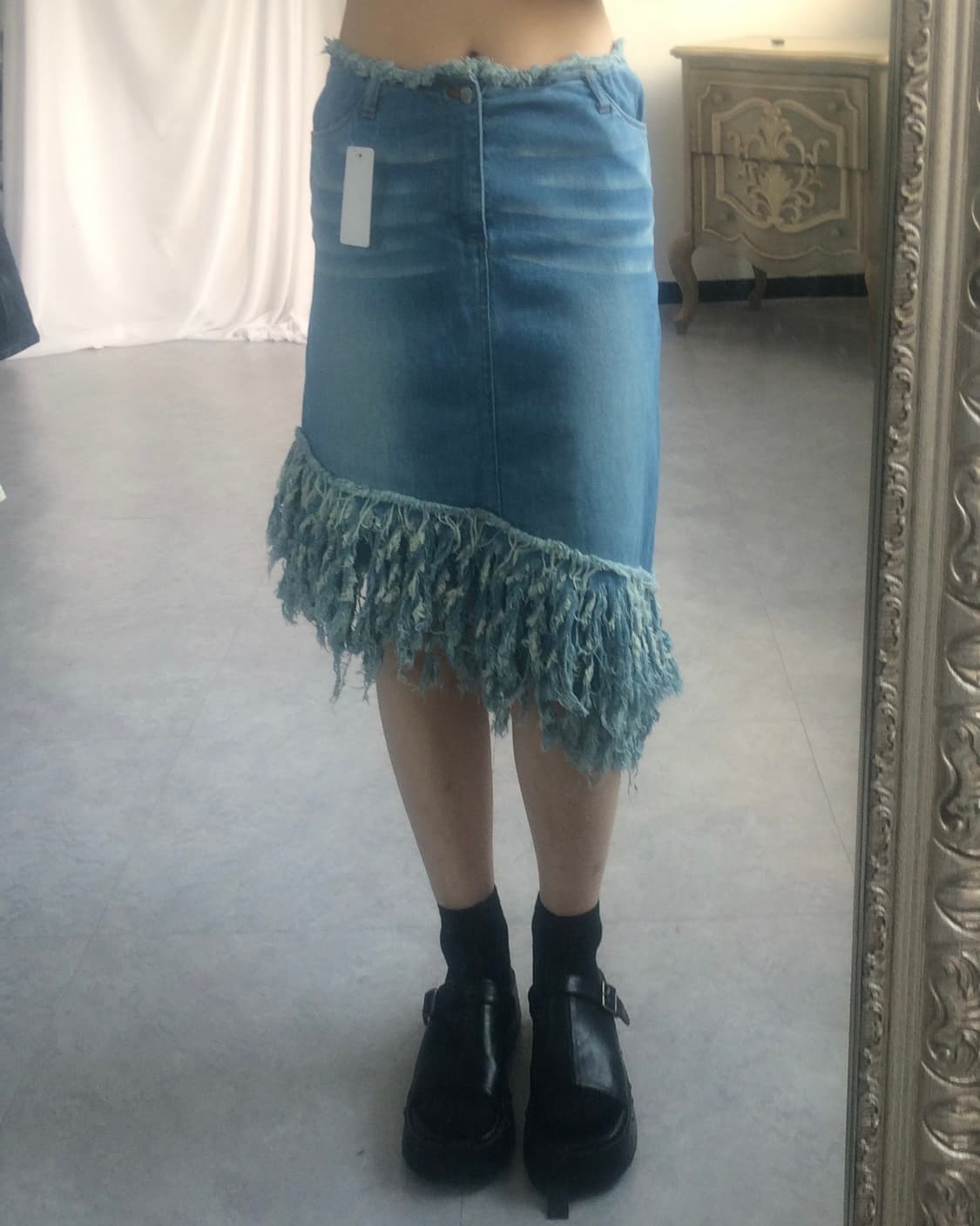 Fringe unbalanced midi skirt 상품이미지1