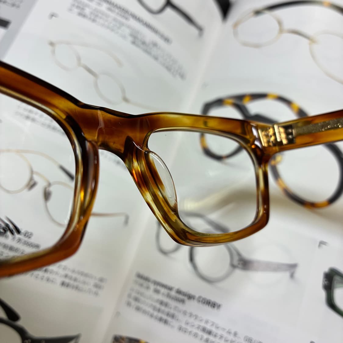 Hardy Amies 하디 에이미스 뿔테 안경 상품이미지9