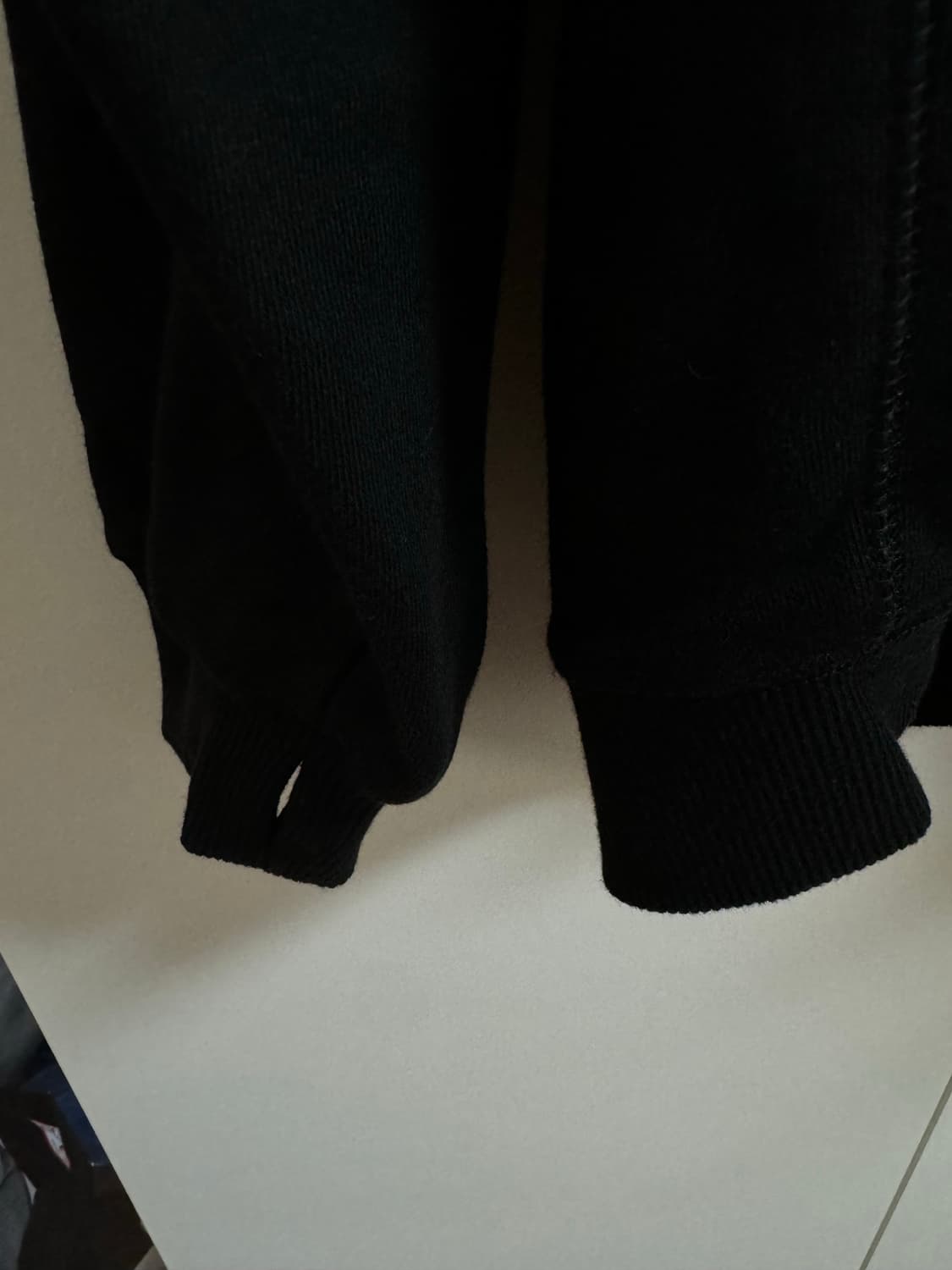 [이사 급처!!] 999휴머니티 EVD 스웻 맨투맨 블랙 m사이즈 상품이미지5