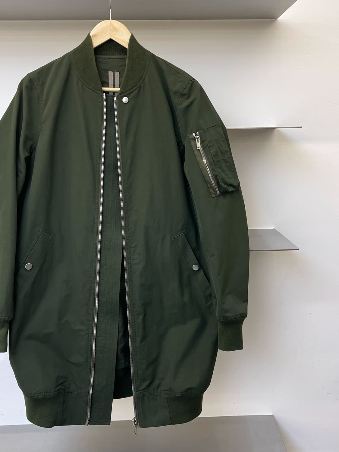 릭오웬스 18s/s 다크쉐도우 롱 플라이트 봄버 상품이미지2