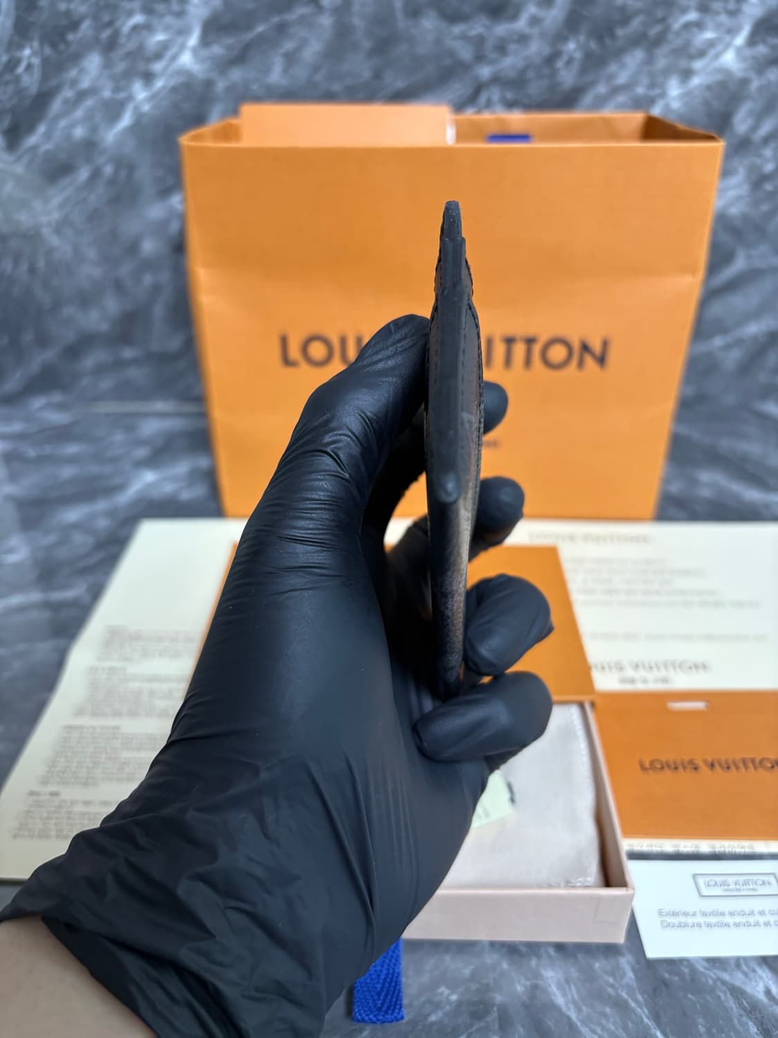 루이비통 이클립스 모노그램 카드지갑 상품이미지3