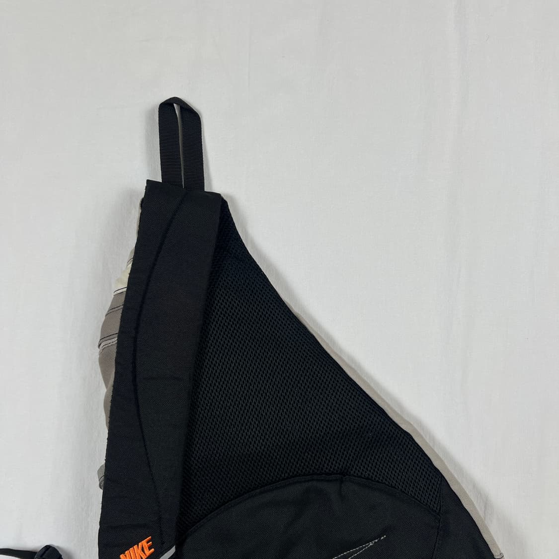 00’s 나이키 nike 스우시 로고 슬링백 가방 상품이미지7