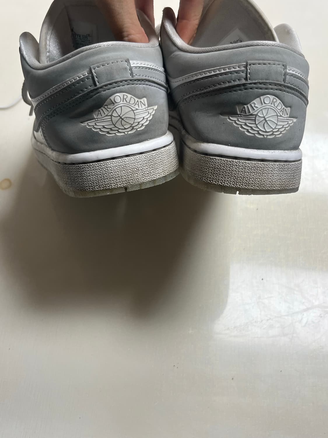(W) Jordan 1 Low White Wolf Grey 225 상품이미지2