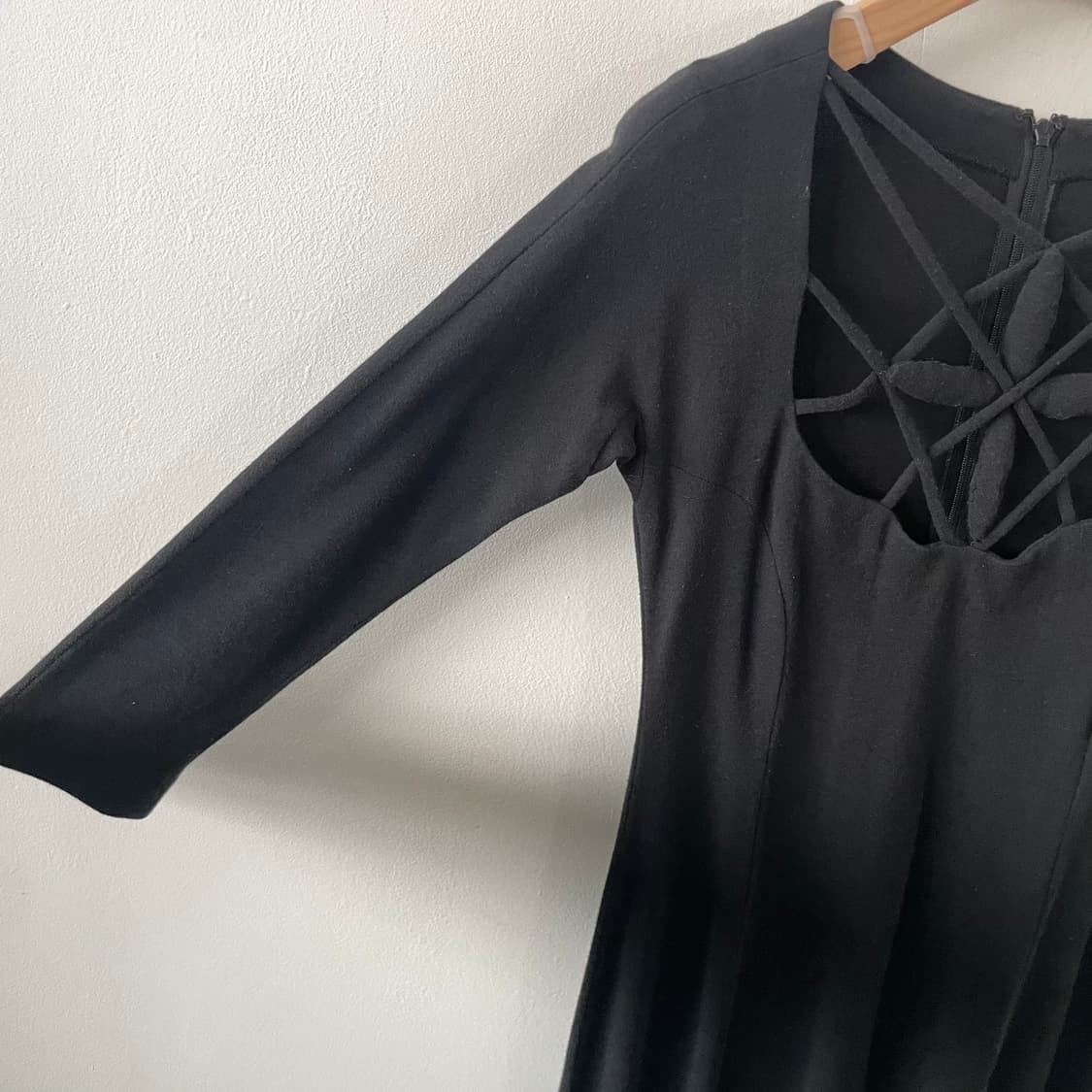 criss-cross strappy neck flare dress 상품이미지3