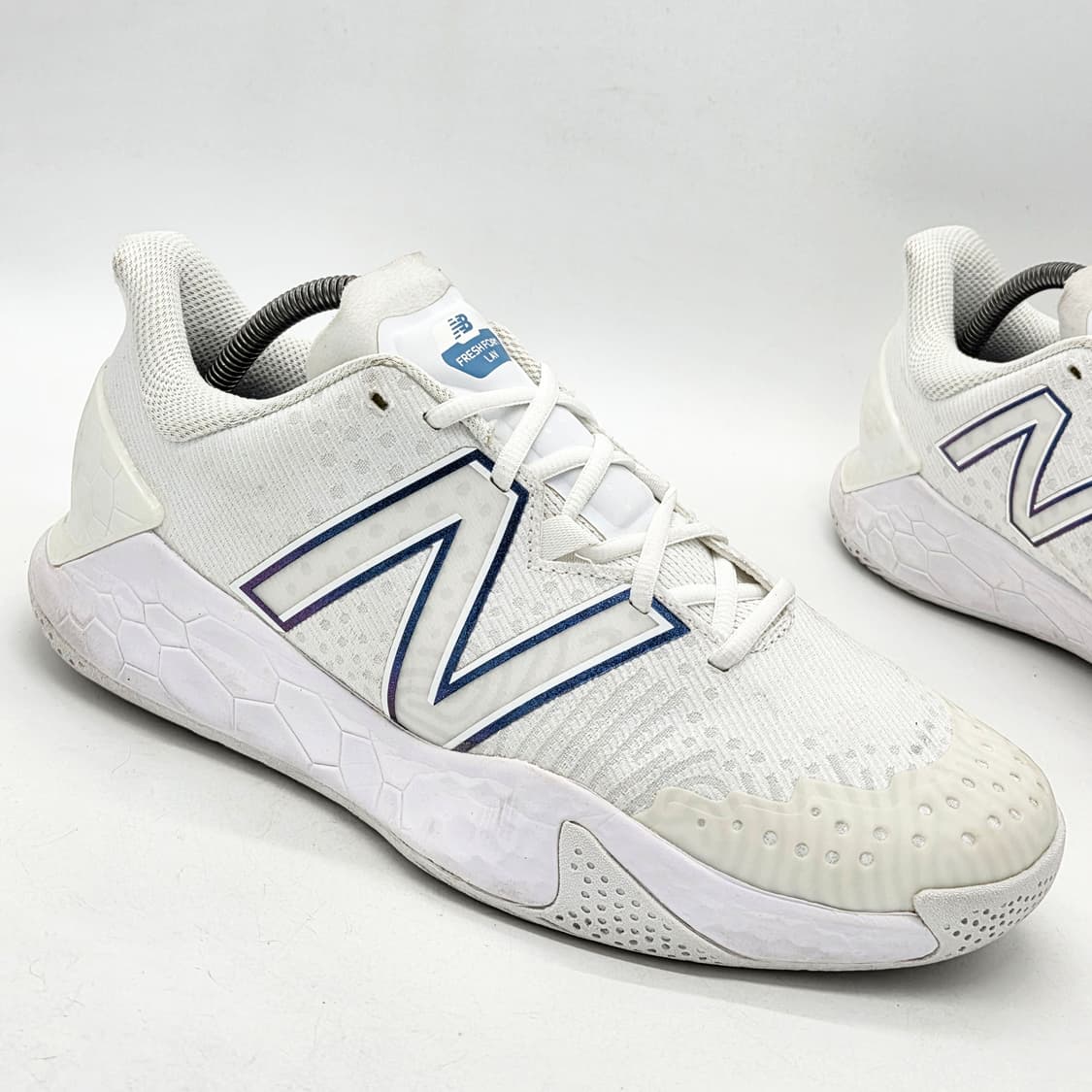 뉴발란스 프레시 폼 X LAV v2 화이트 레이저 블루 (285 2E)  상품이미지5