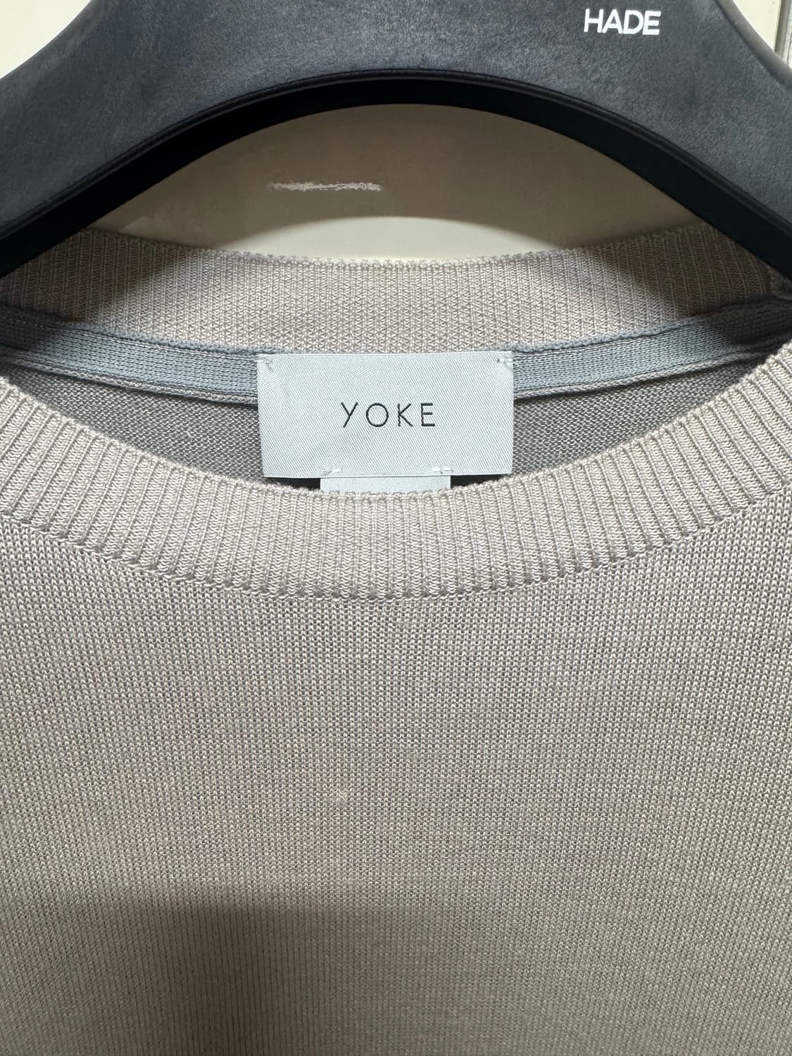 요크 실크 스위칭 니트 상품이미지6