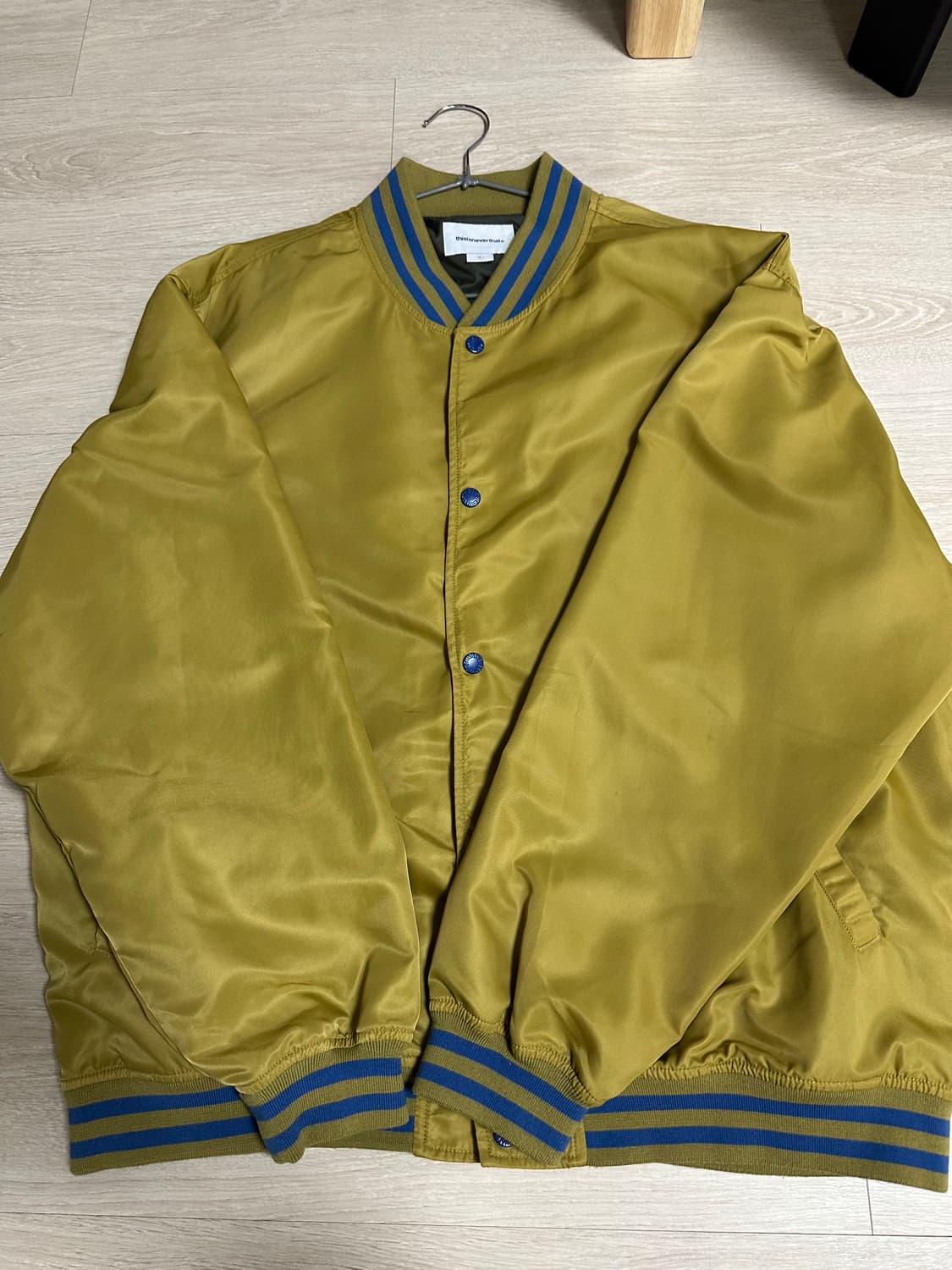 디스이즈네버댓 스타디움 자켓 L 상품이미지1