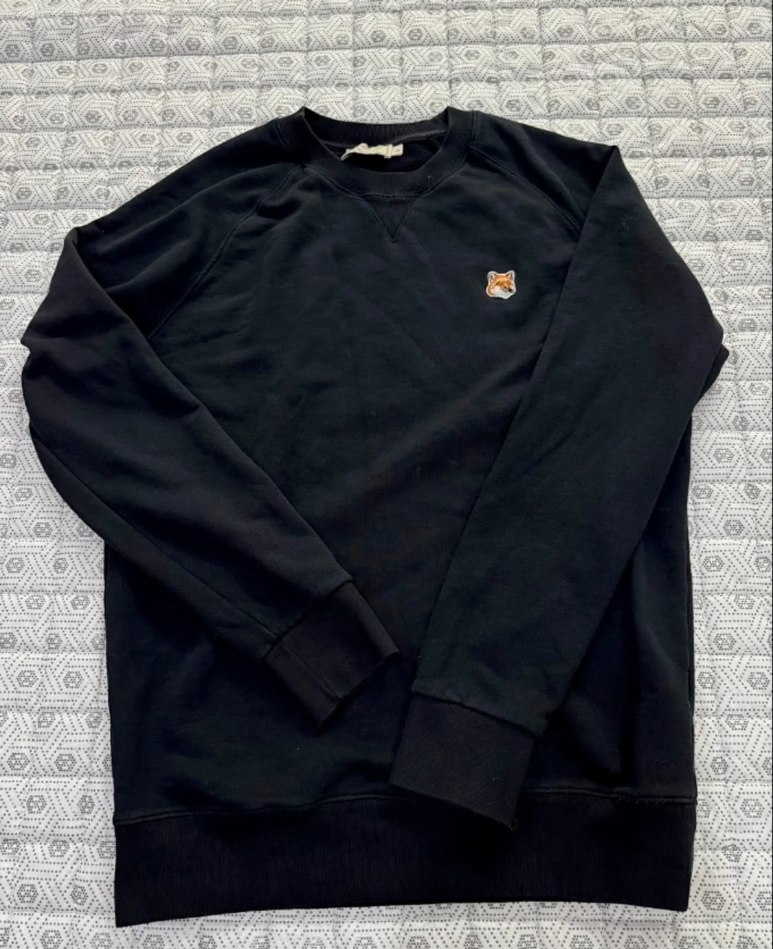 메종키츠네 폭스 패치 블랙 맨투맨 100 상품이미지2