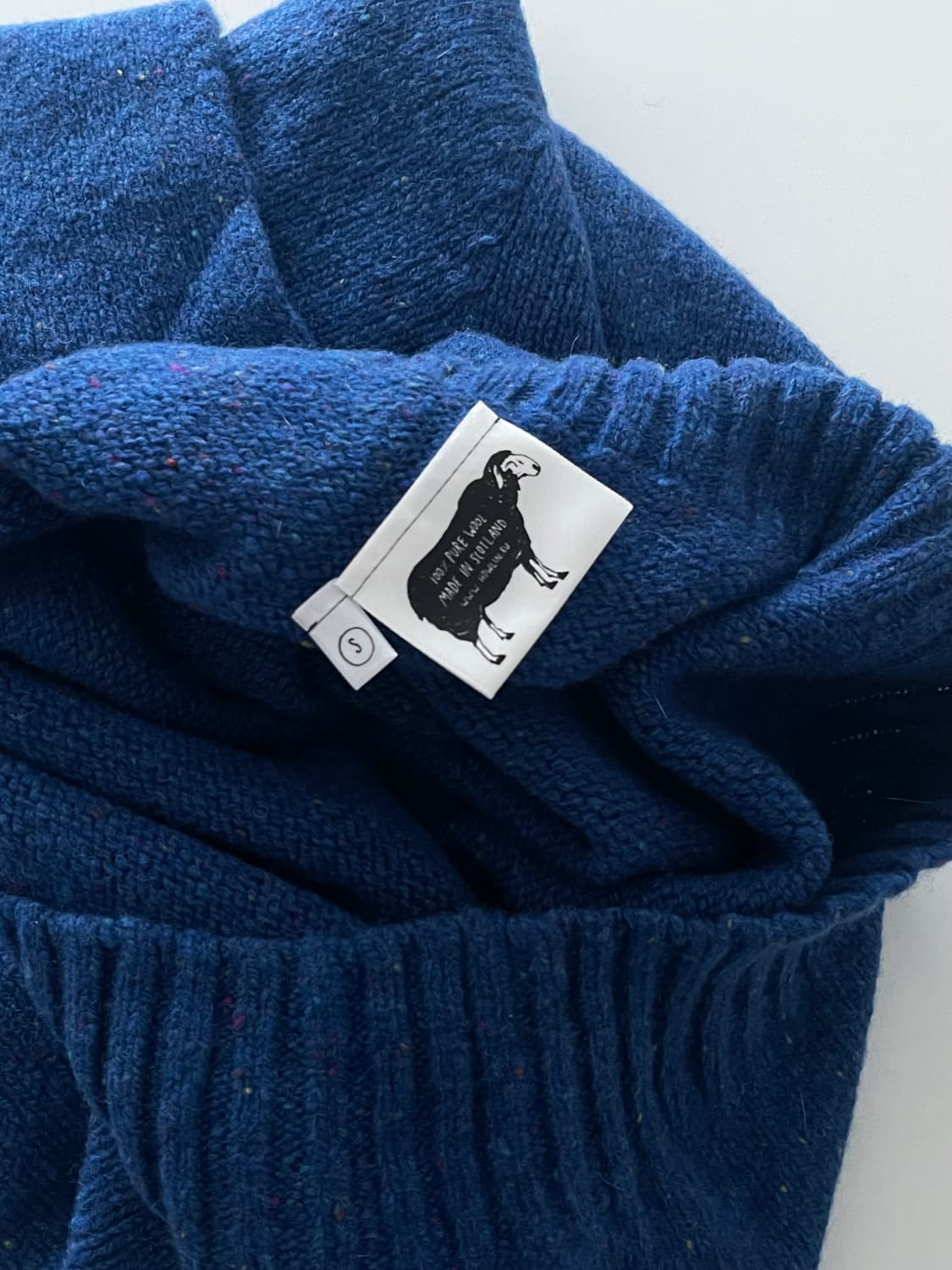 (새제품) howlin 하울린 블루 울 니트 상품이미지4