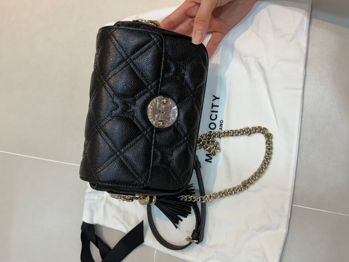 메트로시티 크로스백 상품이미지2