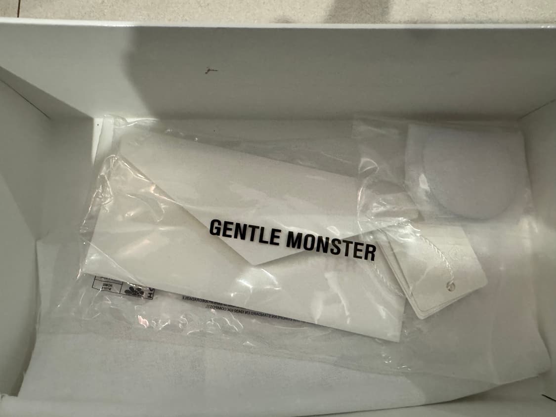 젠틀몬스터 x 메종마르지엘라 MM009 상품이미지4