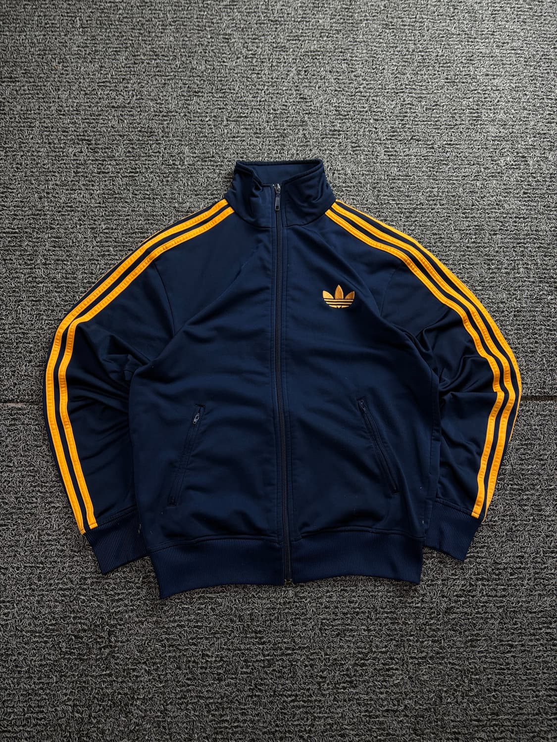 아디다스 아디컬러 클래식 파이어버드 트랙탑 1832 상품이미지2