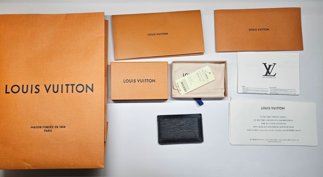 [정품, 풀구성]루이비통 에삐 카드지갑 상품이미지1