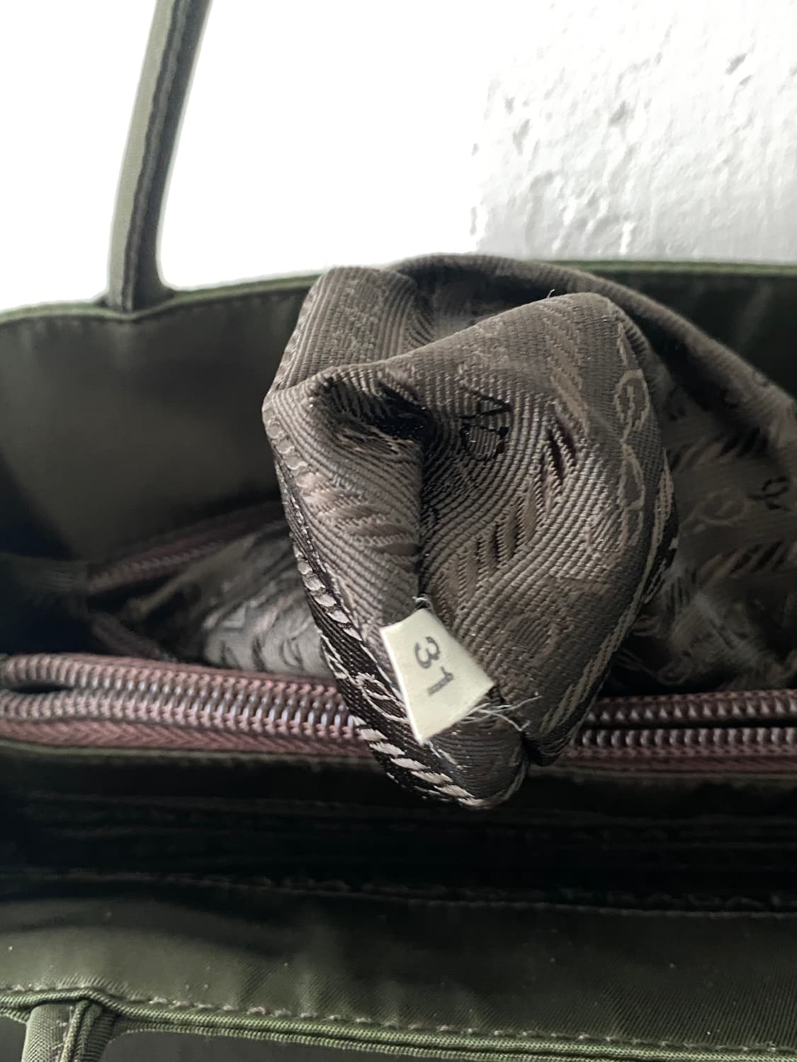 [Prada] 테수토 시티 토트백(카키) 상품이미지10