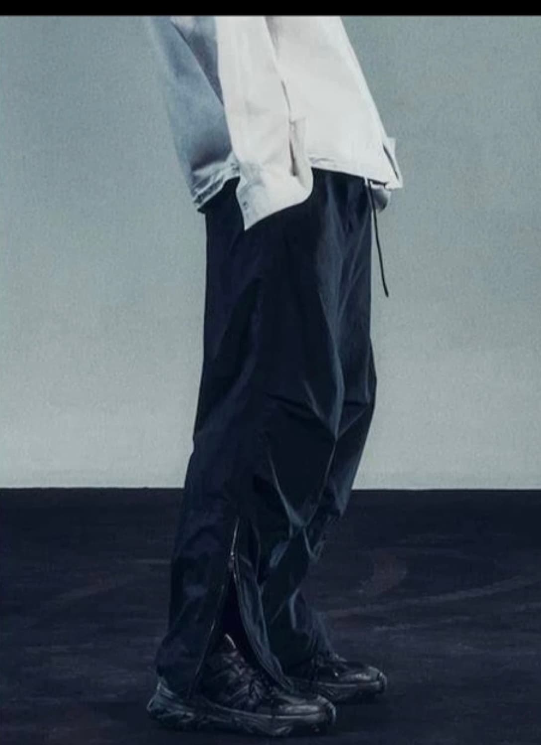 준지 24ss 나일론 루즈핏 팬츠 그레이 46 상품이미지1